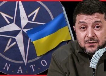 “Ukraine’s army is about COLLAPSE and NATO wants Zelensky OUT NOW” Glenn Greenwald | Redacted