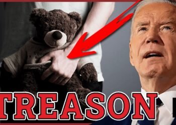 “What Biden did to our border is 100% TREASON” Fmr. Border Agent JJ Carrell | Redacted News
