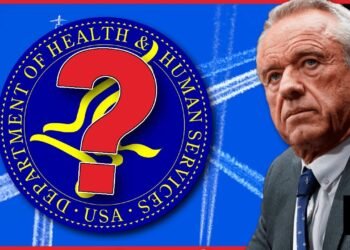 Cloud seeding and Chem Trails over America are REAL “Stop this right now!” w Nicole Shanahan