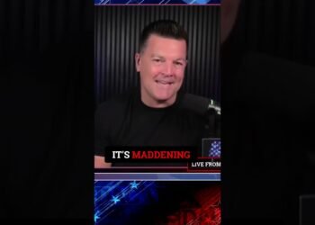 Border Crisis: Retired Agents Beg to Fight. Will They Be Heard? #shorts